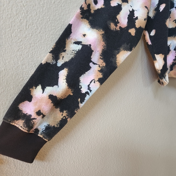 NWT Wild Fable Black Multi-Color Reverse Tie-Dye Cropped Hoodie Sweatshi… - Picture 5 of 7